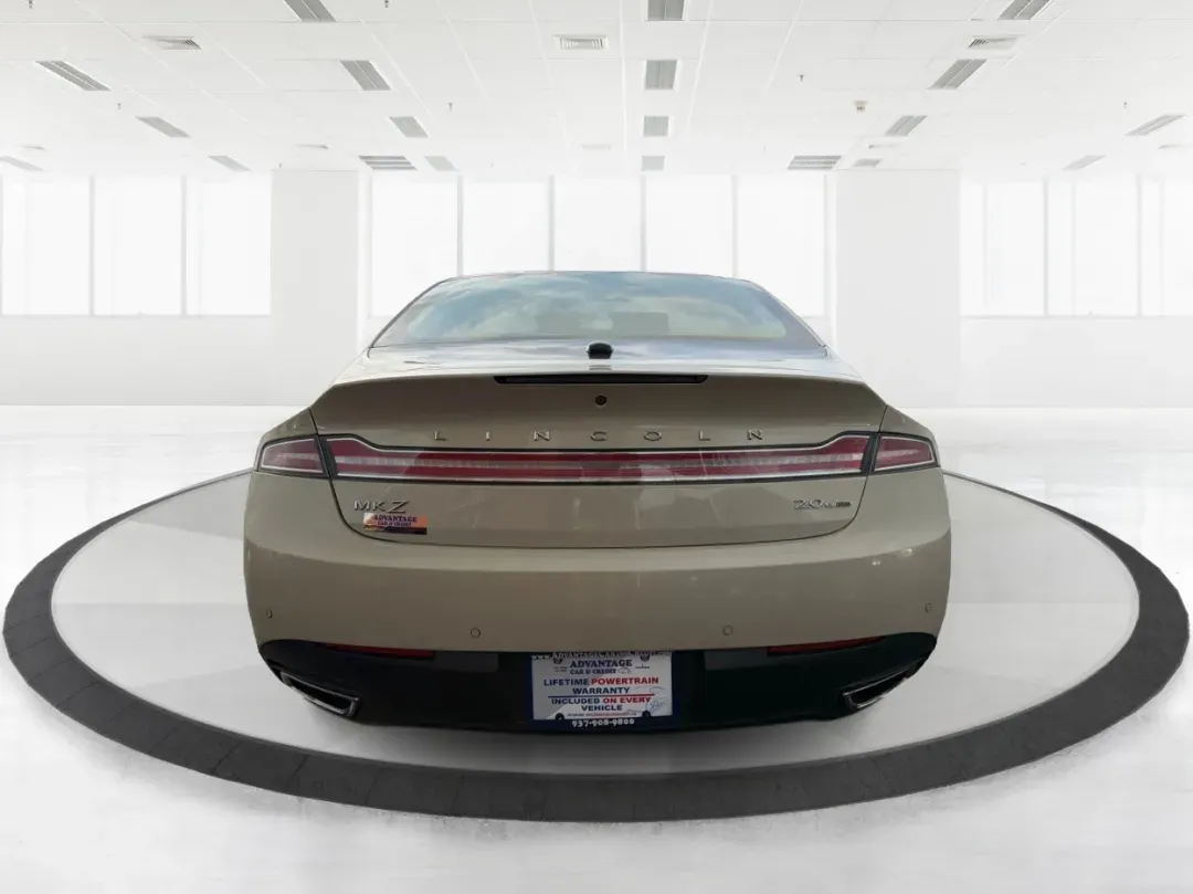 2016 Lincoln MKZ Base (3LN6L2G96GR) with an Other engine, located at 880 E. National Road, Vandalia, OH, 45377, (937) 908-9800, 39.891918, -84.183594 - **Elevate Your Commuting Experience with the 2016 Lincoln MKZ at Advantage Car and Credit - Vandalia!**<br /> <br /> Are you ready to transform your daily commute into a luxurious experience? The 2016 Lincoln MKZ is the perfect blend of sophistication and performance, ideal for those who refuse to c - Photo#3