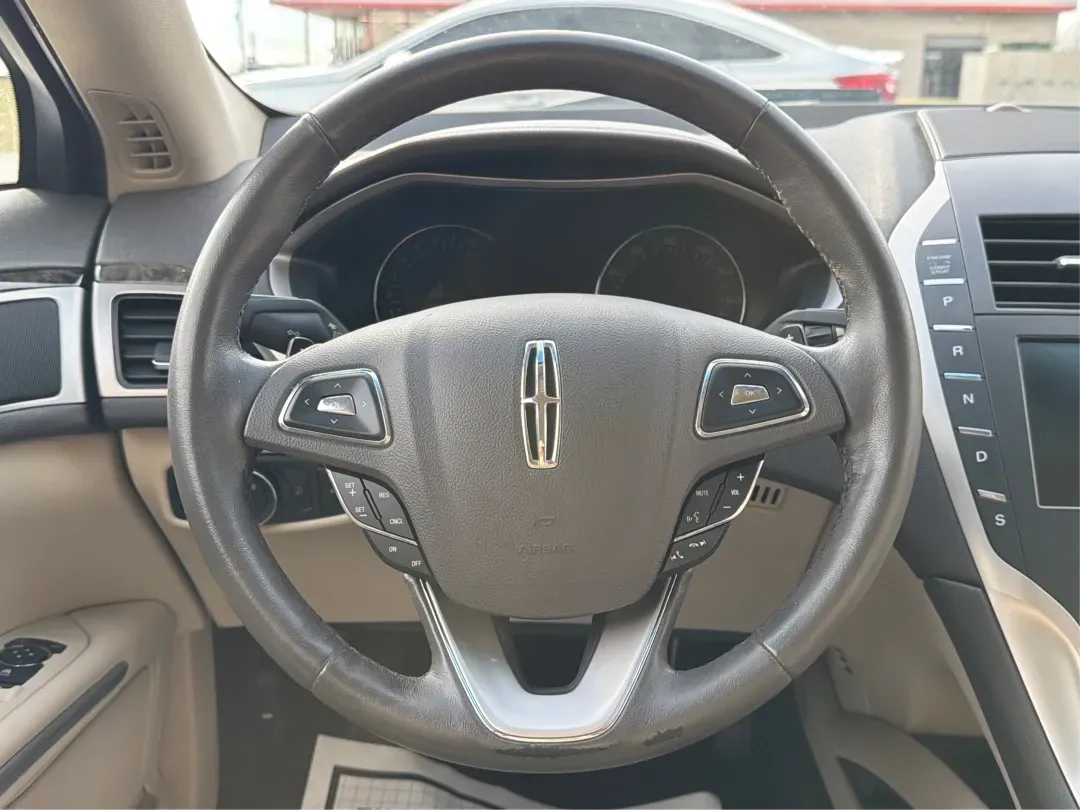 2016 Lincoln MKZ Base (3LN6L2G96GR) with an Other engine, located at 880 E. National Road, Vandalia, OH, 45377, (937) 908-9800, 39.891918, -84.183594 - **Elevate Your Commuting Experience with the 2016 Lincoln MKZ at Advantage Car and Credit - Vandalia!**<br /> <br /> Are you ready to transform your daily commute into a luxurious experience? The 2016 Lincoln MKZ is the perfect blend of sophistication and performance, ideal for those who refuse to c - Photo#16