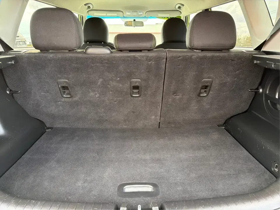 2016 Kia Soul + (KNDJP3A52G7) with an 2L I-4 gasoline direct injection engine, 6A transmission, located at 8750 N County Rd 25A, Piqua, OH, 45356, (937) 908-9800, 40.164391, -84.232513 - **Experience Versatility and Style with the 2016 Kia Soul at Advantage Car and Credit!**<br /> <br /> Are you looking for a vehicle that seamlessly blends practicality with a vibrant lifestyle? The 2016 Kia Soul is the perfect companion for your daily commutes, weekend getaways, or family outings. W - Photo#12