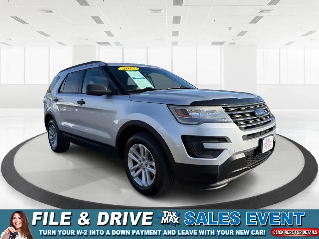 2017 Ford Explorer Base (1FM5K8BH9HG) with an Other engine, located at 8750 N County Rd 25A, Piqua, OH, 45356, (937) 908-9800, 40.164391, -84.232513 - **Discover Adventure with the 2017 Ford Explorer at Advantage Car and Credit in Piqua, OH!** <br /> <br /> Are you ready to take your family adventures or weekend getaways to the next level? The 2017 Ford Explorer is the perfect companion for those who crave exploration, comfort, and reliability. Wi - Photo#0