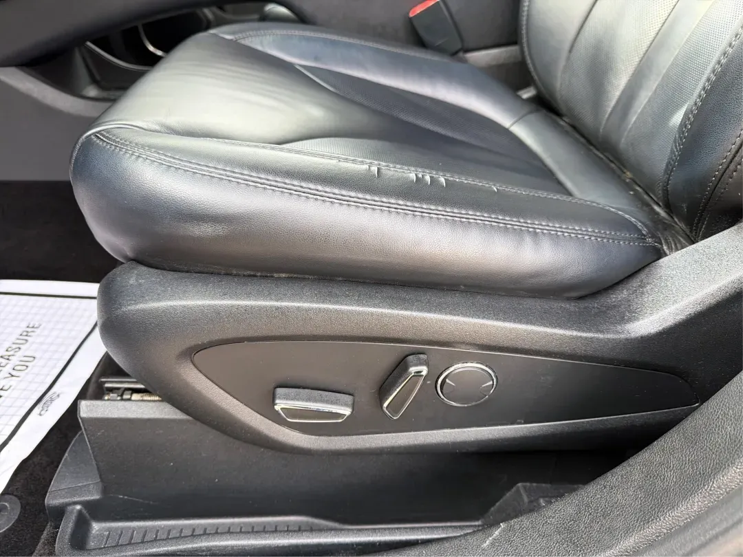 2017 Lincoln MKX Select (2LMPJ6KR7HB) with an Other engine, located at 1951 S Dayton Lakeview Rd., New Carlisle, OH, 45344, (937) 908-9800, 39.890999, -84.050255 - **Elevate Your Family Adventures with the 2017 Lincoln MKX at Advantage Car and Credit!**<br /> <br /> Are you ready to transform your daily drive into a luxurious experience? The 2017 Lincoln MKX, available now at Advantage Car and Credit in New Carlisle, OH, is the perfect SUV for families and com - Photo#18