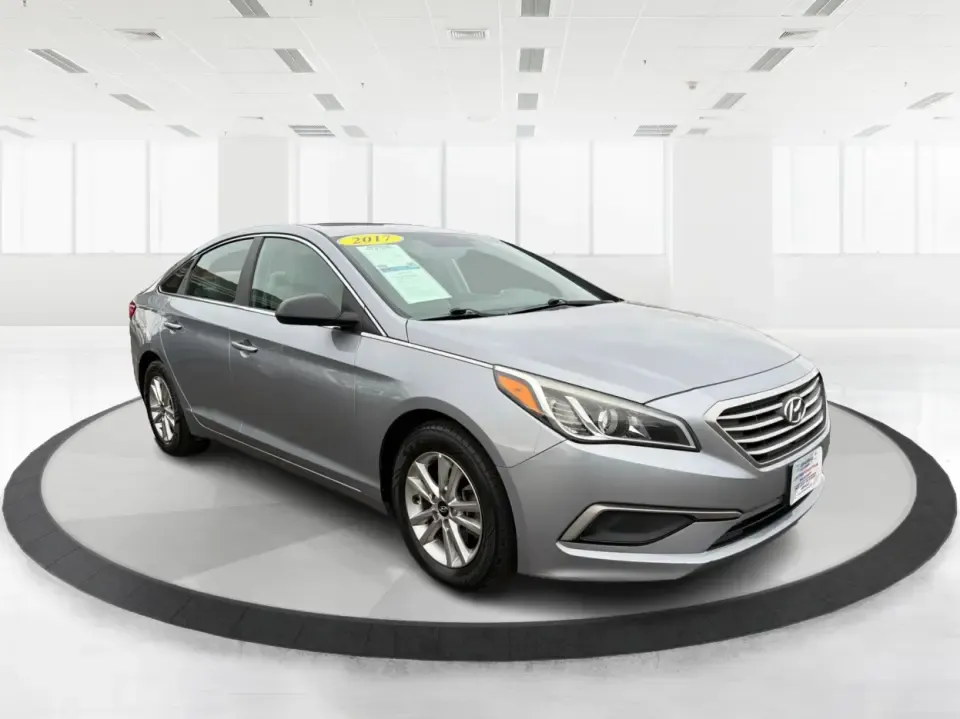photo of 2017 Hyundai Sonata Base