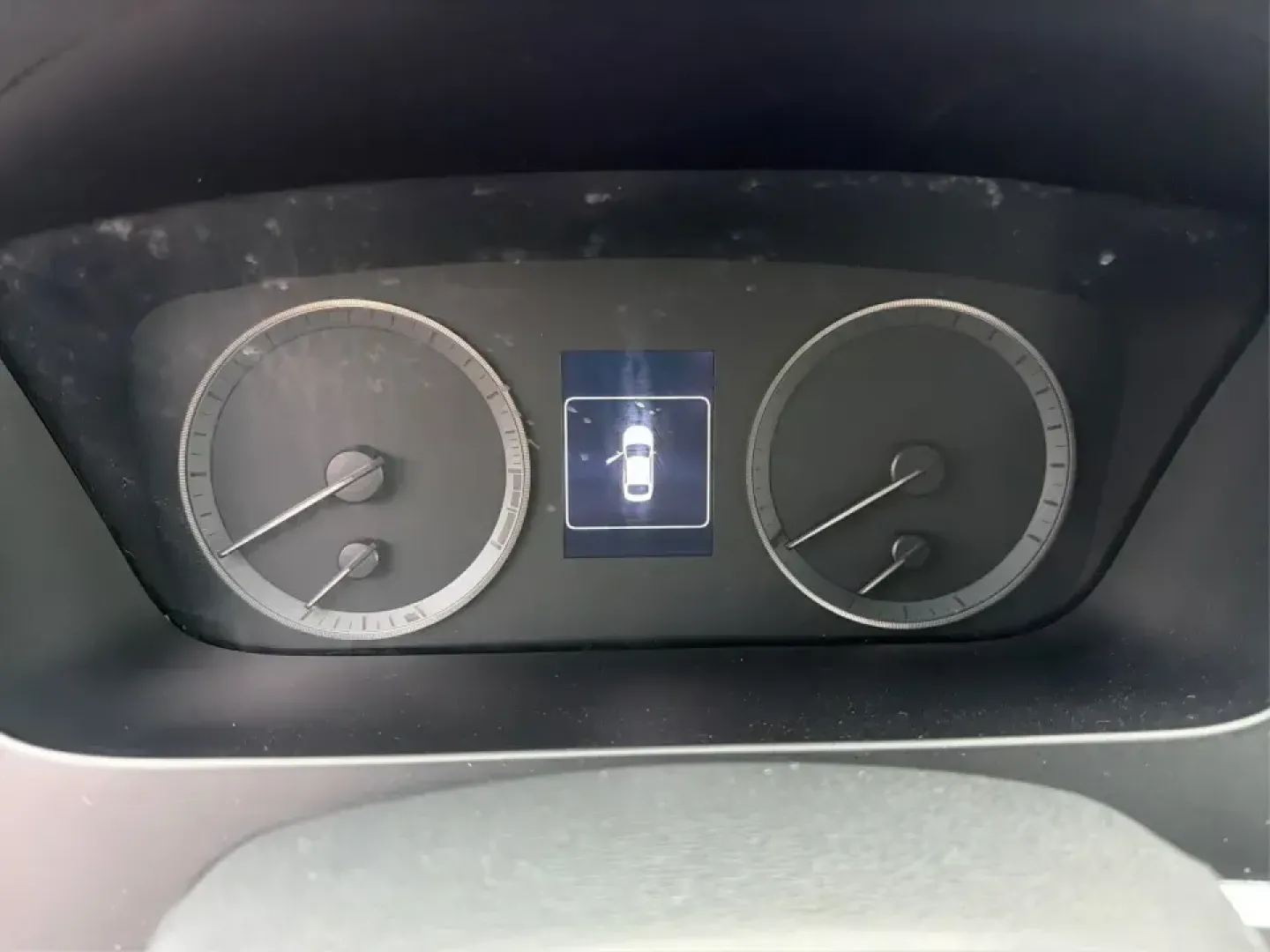 2017 Hyundai Sonata Base (5NPE24AF8HH) with an 2.4L L4 DOHC 16V engine, 7A transmission, located at 8750 N County Rd 25A, Piqua, OH, 45356, (937) 908-9800, 40.164391, -84.232513 - ### Drive Your Dream: 2017 Hyundai Sonata Perfect for Families and Commuters Alike!<br /> <br /> Looking for a reliable sedan that fits seamlessly into your busy lifestyle? The 2017 Hyundai Sonata is here to make every drive a pleasure, whether you're commuting to work, shuttling kids to soccer pra - Photo#14