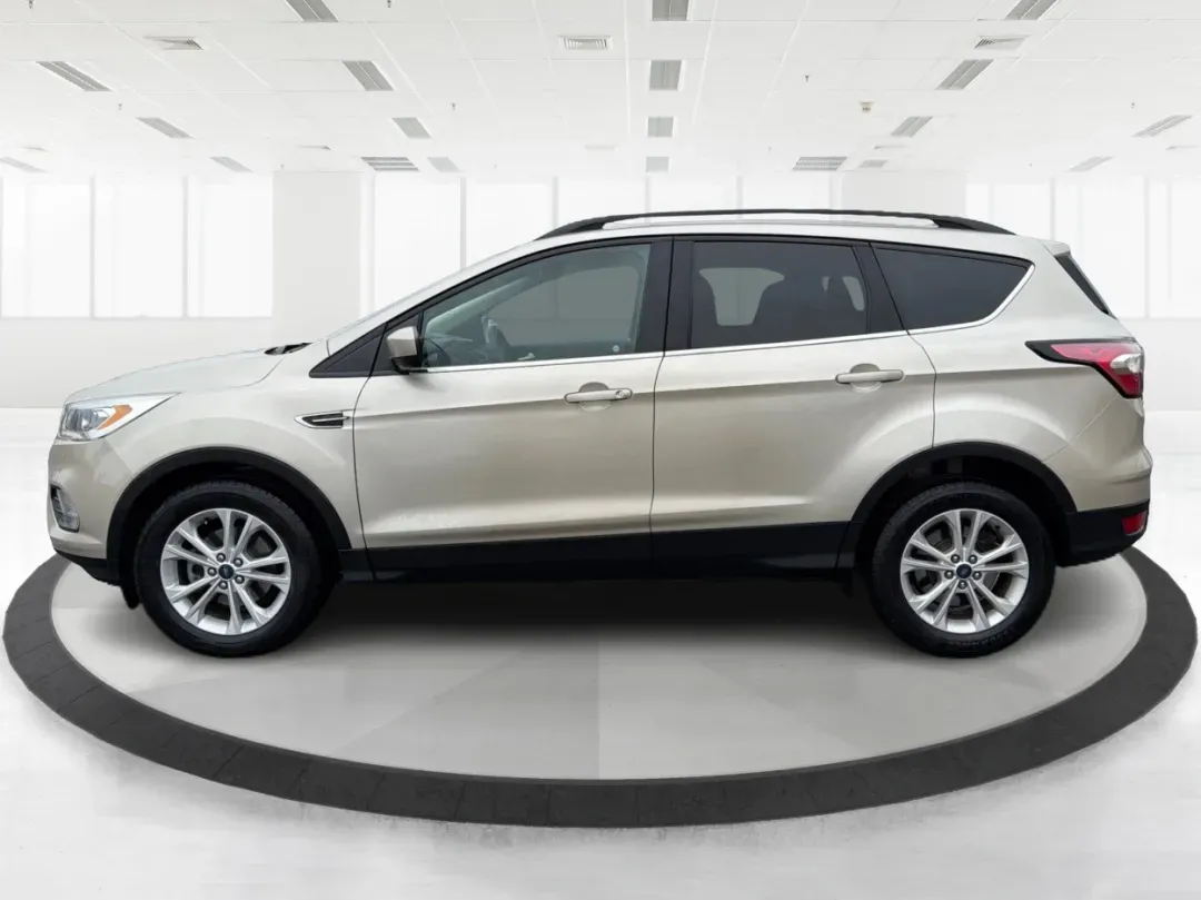 2017 Ford Escape SE (1FMCU0GD1HU) with an Other engine, located at 4508 South Dixie Dr, Moraine, OH, 45439, (937) 908-9800, 39.689976, -84.218452 - Are you ready to elevate your driving experience? Whether you're navigating daily commutes, embarking on weekend getaways, or simply enjoying family outings, the 2017 Ford Escape SE is the perfect companion for your active lifestyle. This well-appointed SUV promises versatility and comfort, making i - Photo#5