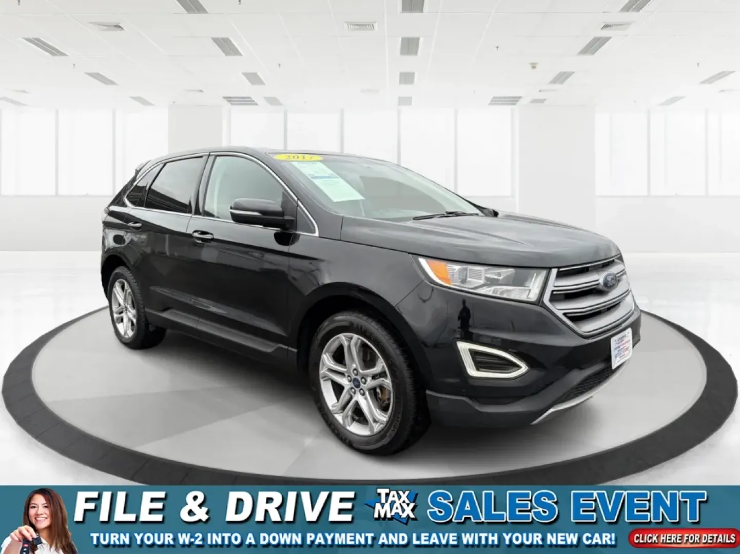 2017 Ford Edge Titanium (2FMPK4K92HB) with an 2.0L L4 DOHC 16V engine, 6A transmission, located at 4508 South Dixie Dr, Moraine, OH, 45439, (937) 908-9800, 39.689976, -84.218452 - **Unleash Adventure with the 2017 Ford Edge Titanium at Advantage Car and Credit Moraine! Experience Comfort, Style, and Affordability!**<br /> <br /> Are you searching for the perfect SUV to enhance your family adventures or accommodate your daily commute in style? Look no further than this stunni - Photo#0