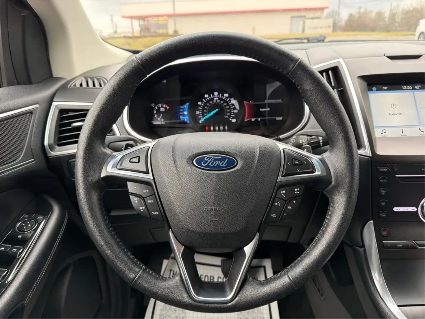 2017 Ford Edge Titanium (2FMPK4K92HB) with an 2.0L L4 DOHC 16V engine, 6A transmission, located at 4508 South Dixie Dr, Moraine, OH, 45439, (937) 908-9800, 39.689976, -84.218452 - **Unleash Adventure with the 2017 Ford Edge Titanium at Advantage Car and Credit Moraine! Experience Comfort, Style, and Affordability!**<br /> <br /> Are you searching for the perfect SUV to enhance your family adventures or accommodate your daily commute in style? Look no further than this stunni - Photo#16