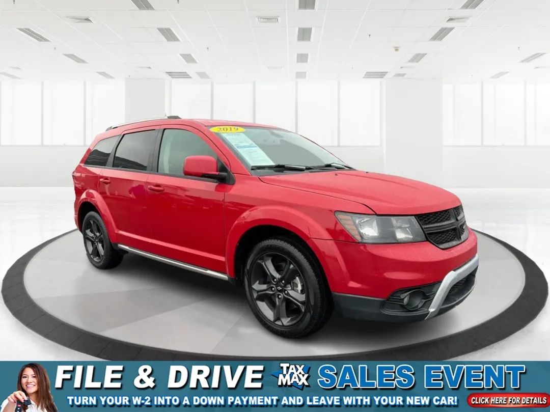 photo of 2019 Dodge Journey Crossroad