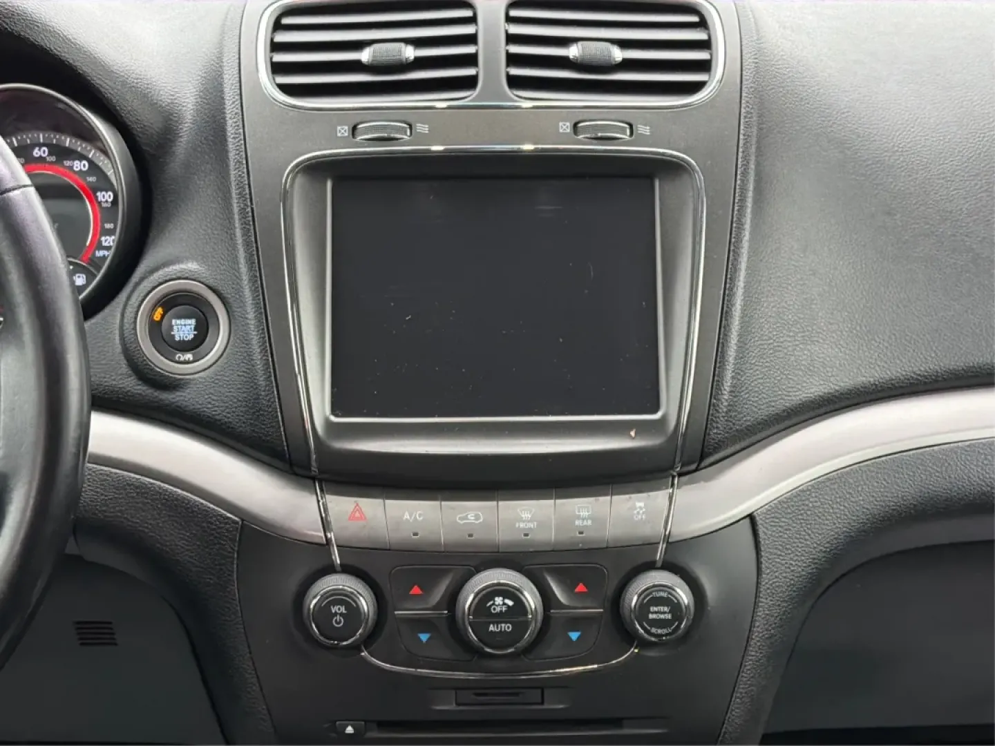 2019 Dodge Journey Crossroad (3C4PDCGB3KT) with an Other engine, located at 1099 N County Rd 25A, Troy, OH, 45373, (937) 908-9800, 40.057079, -84.212883 - ### Discover Adventure with the 2019 Dodge Journey Crossroad at Advantage Car and Credit!<br /> <br /> Are you ready to embark on new adventures with your family or friends? The 2019 Dodge Journey Crossroad is the perfect SUV for those seeking a blend of practicality and style. With spacious seating - Photo#13