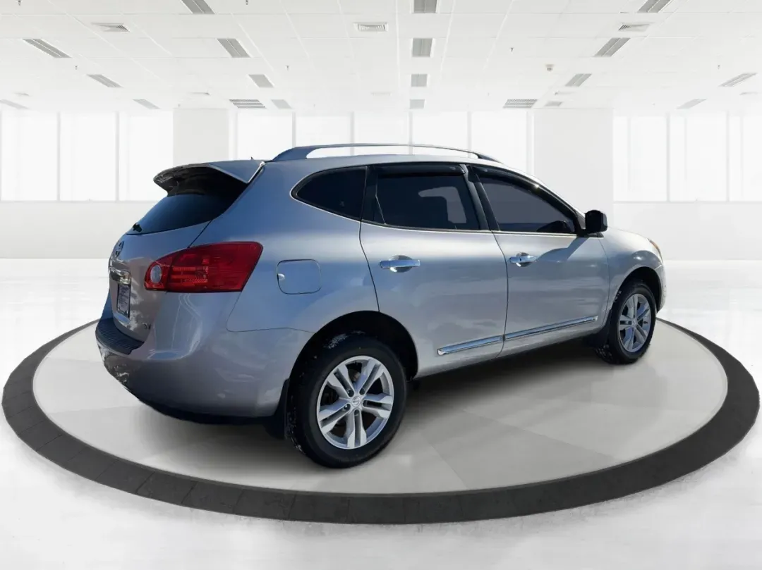 2012 Nissan Rogue SV (JN8AS5MT4CW) with an 2.5L I-4 DOHC engine, located at 1184 Kauffman Ave, Fairborn, OH, 45324, (937) 908-9800, 39.807072, -84.030914 - **Explore New Horizons with the 2012 Nissan Rogue SV Your Ideal Family SUV!**<br /> <br /> Imagine embarking on a road trip filled with laughter and memories or navigating through the daily hustle and bustle with ease. The 2012 Nissan Rogue SV at Advantage Car and Credit in Fairborn, OH, is the per - Photo#2