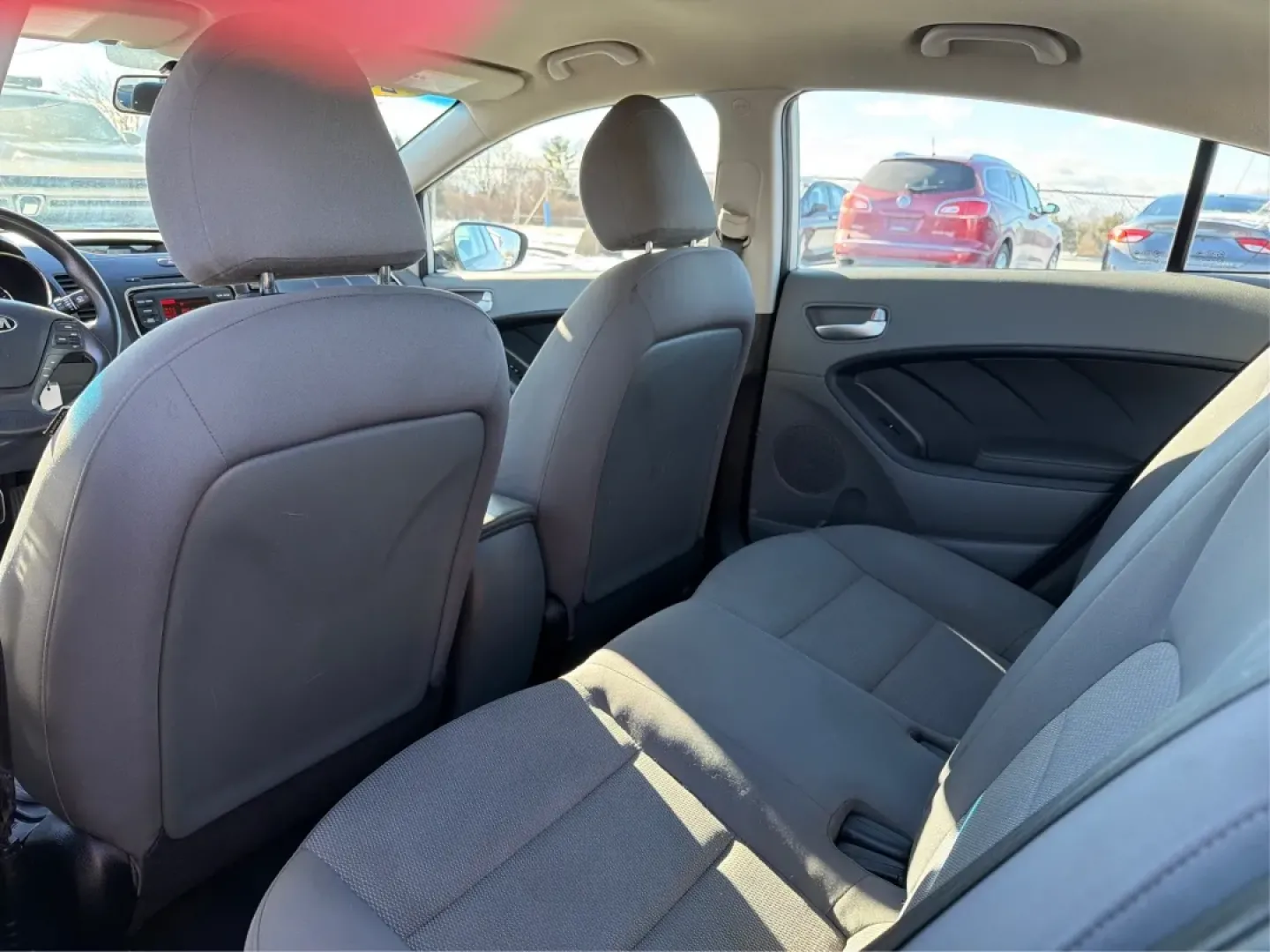 2018 Kia Forte LX (3KPFK4A72JE) with an 2L I-4 DOHC engine, 6M transmission, located at 1230 East Main St, Xenia, OH, 45385, (937) 908-9800, 39.688026, -83.910172 - ### Drive into Adventure with the 2018 Kia Forte LX at Advantage Car and Credit - Xenia!<br /> <br /> Are you ready to elevate your daily commute or weekend getaway? The 2018 Kia Forte LX, available now at Advantage Car and Credit in Xenia, OH, is the perfect vehicle for both the budget-conscious bu - Photo#10