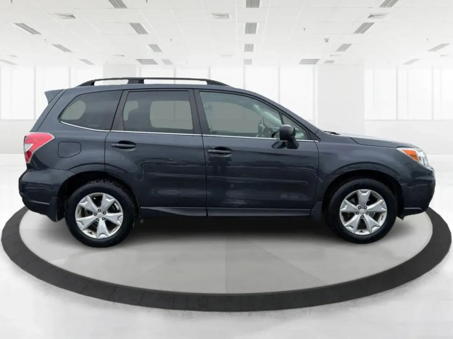 2015 Subaru Forester 2.5i Limited (JF2SJAKC0FH) with an 2.5L H-4 DOHC engine, 6-Speed Automatic transmission, located at 1184 Kauffman Ave, Fairborn, OH, 45324, (937) 908-9800, 39.807072, -84.030914 - Unleash your adventures with the 2015 Subaru Forester 2.5i Limited, a versatile SUV perfect for budget-conscious buyers seeking style, comfort, and capability. Whether you're planning weekend getaways in nearby Yellow Springs or commuting through Fairborn's bustling streets, this vehicle is designed - Photo#1