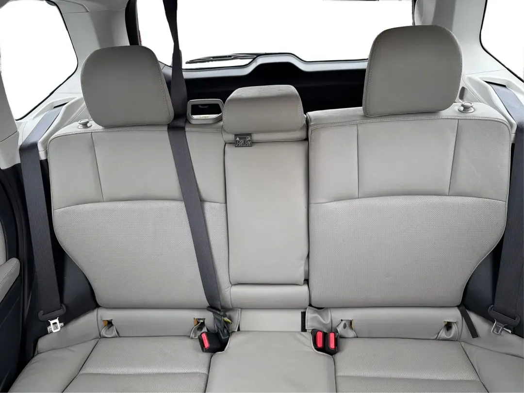 2015 Subaru Forester 2.5i Limited (JF2SJAKC0FH) with an 2.5L H-4 DOHC engine, located at 1184 Kauffman Ave, Fairborn, OH, 45324, (937) 908-9800, 39.807072, -84.030914 - Unleash your adventures with the 2015 Subaru Forester 2.5i Limited, a versatile SUV perfect for budget-conscious buyers seeking style, comfort, and capability. Whether you're planning weekend getaways in nearby Yellow Springs or commuting through Fairborn's bustling streets, this vehicle is designed - Photo#14