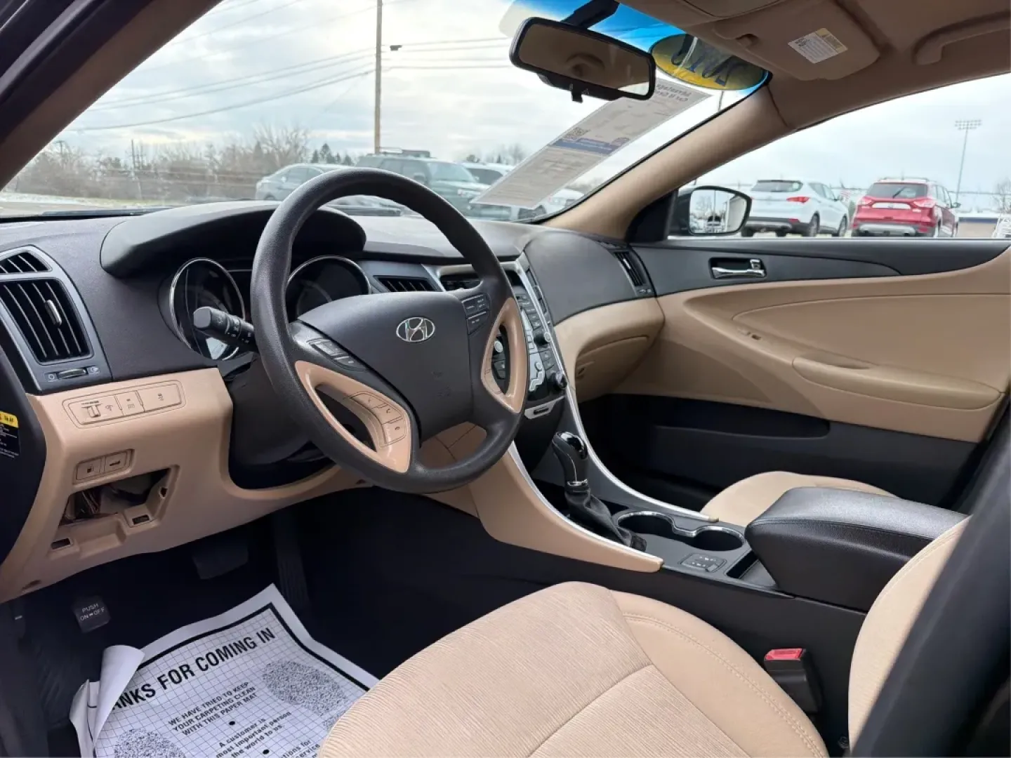 2013 Hyundai Sonata GLS (5NPEB4AC0DH) with an 2.4L I-4 gasoline direct injection engine, located at 1230 East Main St, Xenia, OH, 45385, (937) 908-9800, 39.688026, -83.910172 - **Discover the Perfect Family Sedan: 2013 Hyundai Sonata GLS at Advantage Car and Credit in Xenia, OH!**<br /> <br /> Are you in the market for a reliable and stylish vehicle that accommodates your growing family's needs? Look no further than the sleek 2013 Hyundai Sonata GLS, available now at Advan - Photo#9