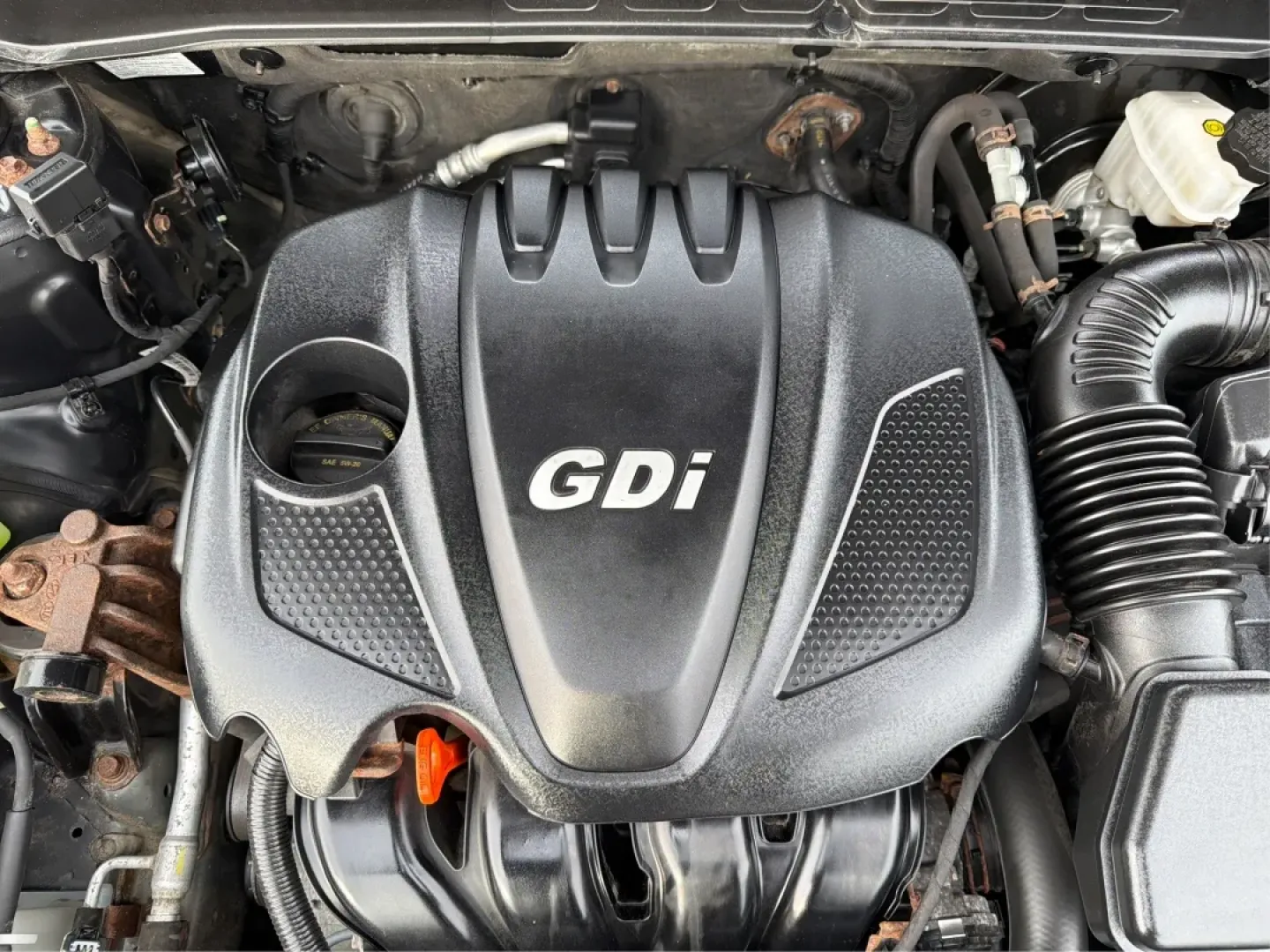 2013 Hyundai Sonata GLS (5NPEB4AC0DH) with an 2.4L I-4 gasoline direct injection engine, located at 1230 East Main St, Xenia, OH, 45385, (937) 908-9800, 39.688026, -83.910172 - **Discover the Perfect Family Sedan: 2013 Hyundai Sonata GLS at Advantage Car and Credit in Xenia, OH!**<br /> <br /> Are you in the market for a reliable and stylish vehicle that accommodates your growing family's needs? Look no further than the sleek 2013 Hyundai Sonata GLS, available now at Advan - Photo#11