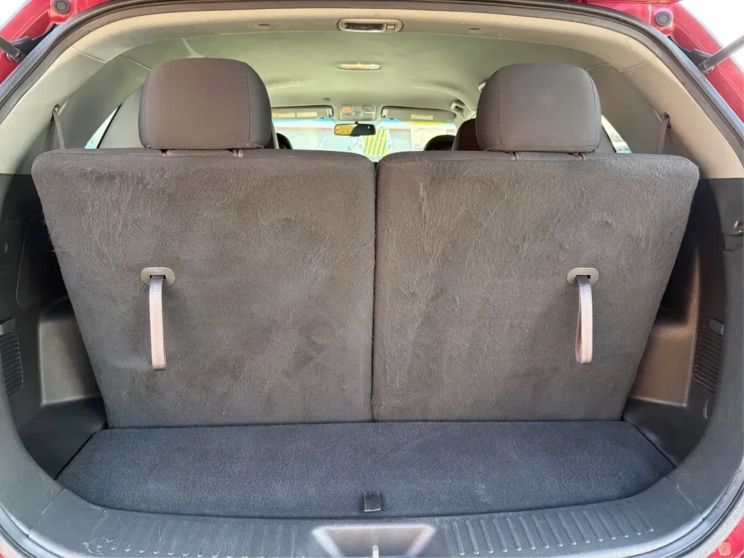 2015 Kia Sorento LX (5XYKT4A61FG) with an 2.4L I-4 gasoline direct injection engine, located at 401 Woodman Dr, Riverside, OH, 45431, (937) 908-9800, 39.760899, -84.123421 - **Experience Adventure with the 2015 Kia Sorento at Advantage Car and Credit - Riverside!**<br /> <br /> Are you ready to elevate your family's weekend getaways or daily commutes? Look no further than this stunning 2015 Kia Sorento LX, available at Advantage Car and Credit in Riverside, OH. This ver - Photo#12