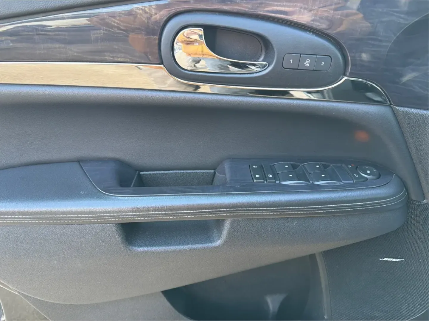 2017 Buick Enclave Leather (5GAKVBKD5HJ) with an 3.6L V-6 gasoline direct injection engine, located at 8750 N County Rd 25A, Piqua, OH, 45356, (937) 908-9800, 40.164391, -84.232513 - **Experience Adventure and Comfort with the 2017 Buick Enclave at Advantage Car and Credit - Piqua!**<br /> <br /> Are you ready to elevate your family road trips or daily commutes with a vehicle that combines sophistication, comfort, and reliability? Look no further than this stunning 2017 Buick En - Photo#19