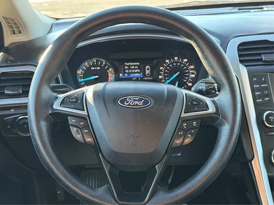 2017 Ford Fusion SE (3FA6P0H78HR) with an 2.5L L4 DOHC 16V engine, 6A transmission, located at 880 E. National Road, Vandalia, OH, 45377, (937) 908-9800, 39.891918, -84.183594 - **Discover Your Next Adventure with the 2017 Ford Fusion SE at Advantage Car and Credit - Troy!**<br /> <br /> Are you ready to elevate your daily commute or embark on weekend getaways with confidence? The 2017 Ford Fusion SE, available now at Advantage Car and Credit in Troy, OH, is designed for th - Photo#16