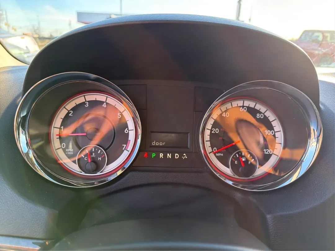 2016 Dodge Grand Caravan American Value Pkg (2C4RDGBG7GR) with an Pentastar 3.6L V-6 DOHC engine, located at 4508 South Dixie Dr, Moraine, OH, 45439, (937) 908-9800, 39.689976, -84.218452 - **Discover the Freedom of Family Adventures with the 2016 Dodge Grand Caravan at Advantage Car and Credit - Moraine!**<br /> <br /> Are you ready to transform your family outings into unforgettable adventures? The 2016 Dodge Grand Caravan is the perfect companion for busy parents, spacious enough to - Photo#15