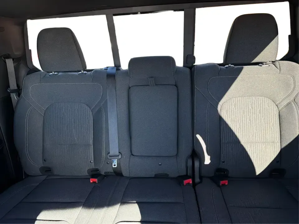 2019 Ram 1500 Big Horn/Lone Star Crew Cab 4x4 5'7 Box (1C6SRFFT2KN) with an 5.7L V8 OHV 16V engine, 8A transmission, located at 880 E. National Road, Vandalia, OH, 45377, (937) 908-9800, 39.891918, -84.183594 - **Experience the Ultimate Adventure with the 2019 Ram 1500 Big Horn/Lone Star Crew Cab 4x4!**<br /> <br /> If you're searching for a truck that seamlessly blends rugged capability with everyday practicality, look no further than the 2019 Ram 1500 Big Horn/Lone Star Crew Cab 4x4, available now at Adv - Photo#13