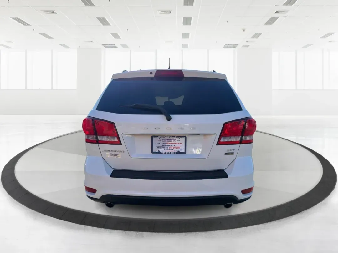 2016 Dodge Journey SXT (3C4PDCBG8GT) with an Other engine, located at 1230 East Main St, Xenia, OH, 45385, (937) 908-9800, 39.688026, -83.910172 - **Unleash Your Adventurous Spirit with the 2016 Dodge Journey SXT A Perfect SUV for Family Escapades!**<br /> <br /> Are you a growing family looking for the ideal vehicle to accommodate your lifestyle? Or perhaps you need a reliable SUV that excels in both daily commutes and weekend adventures? Lo - Photo#3