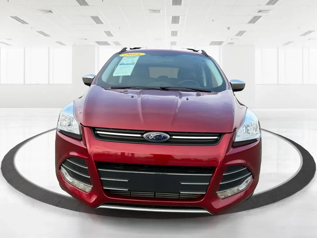 2015 Ford Escape SE (1FMCU0G93FU) with an Other engine, located at 4508 South Dixie Dr, Moraine, OH, 45439, (937) 908-9800, 39.689976, -84.218452 - Are you looking for a vehicle that perfectly balances style, comfort, and functionality for your next family road trip or daily commute? Look no further than this stunning 2015 Ford Escape SE, available now at Advantage Car and Credit in Moraine, OH! This versatile SUV is designed to meet the demand - Photo#7