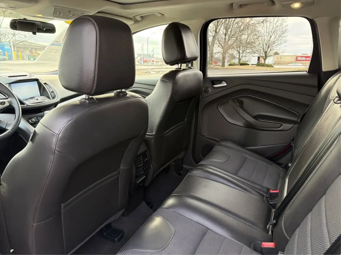 2015 Ford Escape SE (1FMCU0G93FU) with an 2.0L L4 DOHC 16V engine, 6-Speed Automatic transmission, located at 4508 South Dixie Dr, Moraine, OH, 45439, (937) 908-9800, 39.689976, -84.218452 - Are you looking for a vehicle that perfectly balances style, comfort, and functionality for your next family road trip or daily commute? Look no further than this stunning 2015 Ford Escape SE, available now at Advantage Car and Credit in Moraine, OH! This versatile SUV is designed to meet the demand - Photo#10