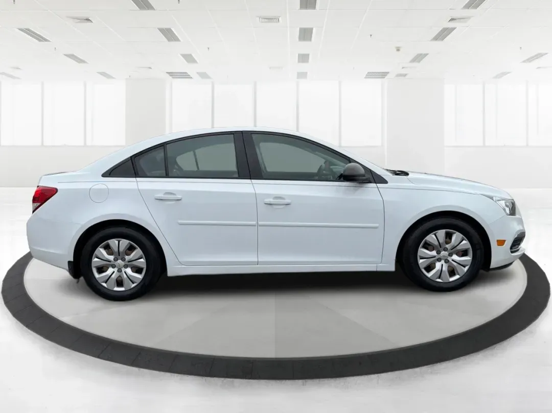 2015 Chevrolet Cruze LS Auto (1G1PA5SH8F7) with an ECOTEC 1.8L I-4 DOHC engine, located at 1951 S Dayton Lakeview Rd., New Carlisle, OH, 45344, (937) 908-9800, 39.890999, -84.050255 - **Drive Your Future with Confidence: 2015 Chevrolet Cruze at Advantage Car and Credit in New Carlisle, OH**<br /> <br /> Are you searching for a reliable and stylish vehicle that fits your busy lifestyle? Look no further than this 2015 Chevrolet Cruze, available now at Advantage Car and Credit in Ne - Photo#1