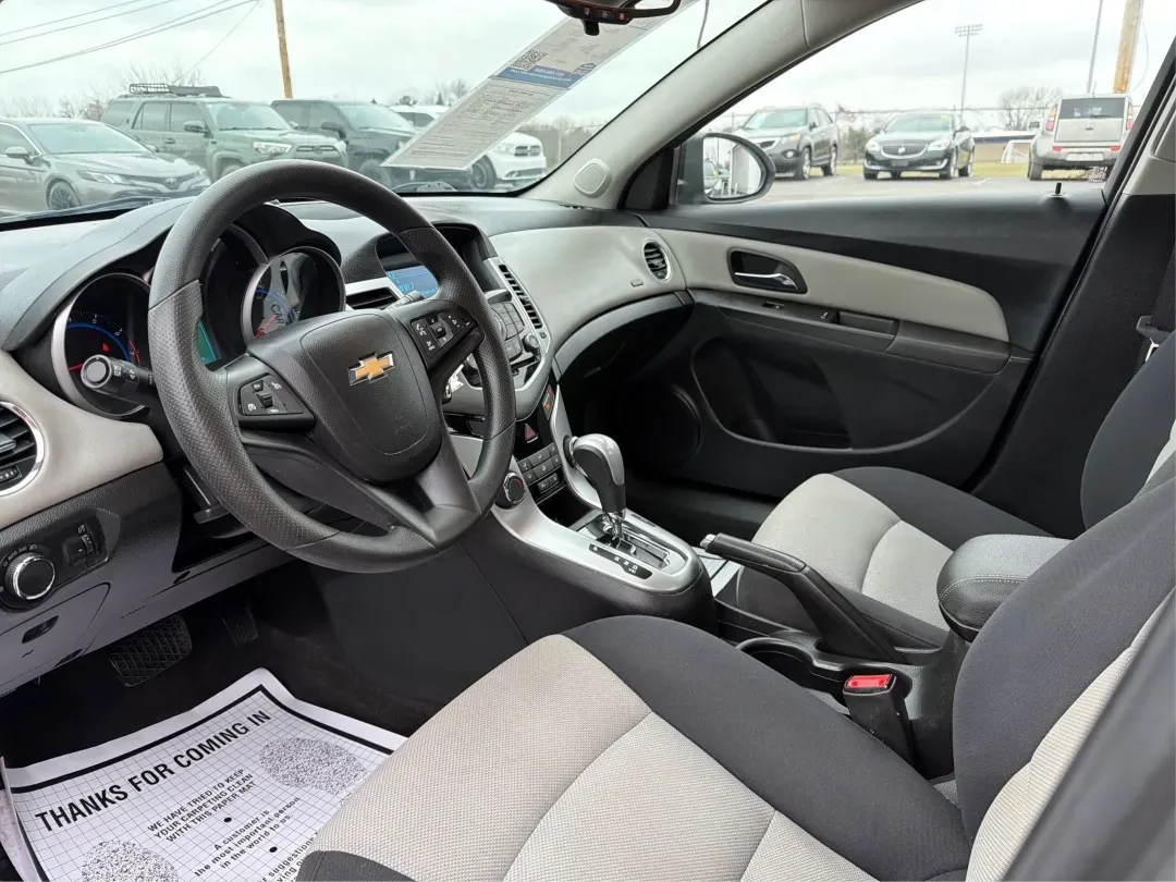 2015 Chevrolet Cruze LS Auto (1G1PA5SH8F7) with an ECOTEC 1.8L I-4 DOHC engine, located at 1951 S Dayton Lakeview Rd., New Carlisle, OH, 45344, (937) 908-9800, 39.890999, -84.050255 - **Drive Your Future with Confidence: 2015 Chevrolet Cruze at Advantage Car and Credit in New Carlisle, OH**<br /> <br /> Are you searching for a reliable and stylish vehicle that fits your busy lifestyle? Look no further than this 2015 Chevrolet Cruze, available now at Advantage Car and Credit in Ne - Photo#9