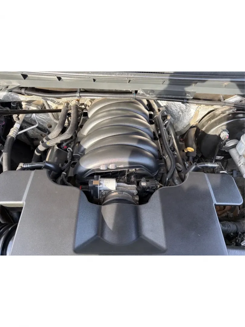 2015 GMC Sierra 1500 SLE (1GTV2UEC8FZ) with an EcoTec3 4.3L V-6 gasoline direct injection engine, located at 401 Woodman Dr, Riverside, OH, 45431, (937) 908-9800, 39.760899, -84.123421 - **Experience Adventure with the 2015 GMC Sierra 1500 at Advantage Car and Credit - Riverside!**<br /> <br /> Are you ready to take your lifestyle to the next level? Whether you're hauling gear for weekend adventures, commuting through Riverside's bustling streets, or navigating through family road t - Photo#11