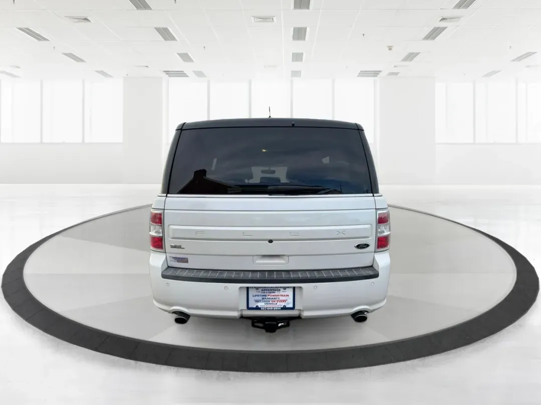 2014 Ford Flex SEL (2FMGK5C83EB) with an 3.5L V-6 DOHC engine, located at 401 Woodman Dr, Riverside, OH, 45431, (937) 908-9800, 39.760899, -84.123421 - **Explore the Open Road with Confidence: 2014 Ford Flex SEL at Advantage Car and Credit**<br /> <br /> Are you searching for the perfect vehicle to accommodate your active lifestyle? Look no further! The 2014 Ford Flex SEL is not just a car; it's a gateway to unforgettable family road trips, weekend - Photo#3