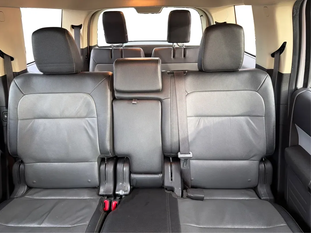 2014 Ford Flex SEL (2FMGK5C83EB) with an 3.5L V-6 DOHC engine, located at 401 Woodman Dr, Riverside, OH, 45431, (937) 908-9800, 39.760899, -84.123421 - **Explore the Open Road with Confidence: 2014 Ford Flex SEL at Advantage Car and Credit**<br /> <br /> Are you searching for the perfect vehicle to accommodate your active lifestyle? Look no further! The 2014 Ford Flex SEL is not just a car; it's a gateway to unforgettable family road trips, weekend - Photo#14