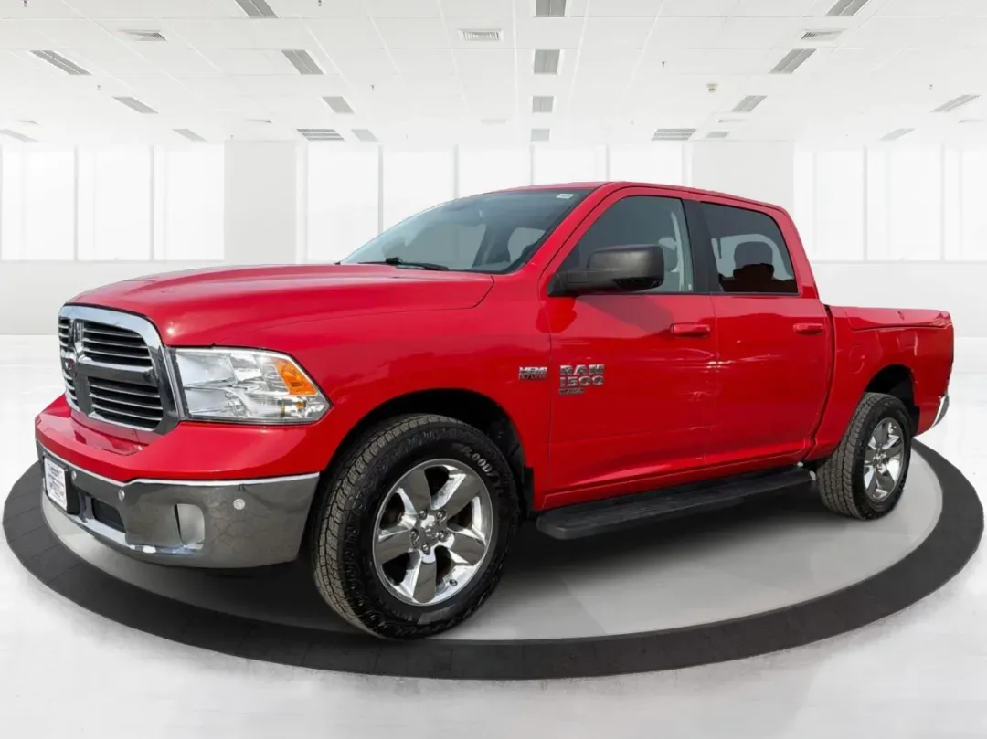 2019 Ram 1500 Big Horn Crew Cab 4x4 5'7 Box (1C6RR7LT5KS) with an HEMI 5.7L V-8 variable valve control engine, located at 1951 S Dayton Lakeview Rd., New Carlisle, OH, 45344, (937) 908-9800, 39.890999, -84.050255 - **Hit the Road with Confidence: Your 2019 Ram 1500 Awaits at Advantage Car and Credit!**<br /> <br /> Are you ready to elevate your adventures, whether you're hauling gear for a weekend getaway or tackling daily commutes? Look no further than the stunning **2019 Ram 1500 Big Horn Crew Cab** availabl - Photo#8