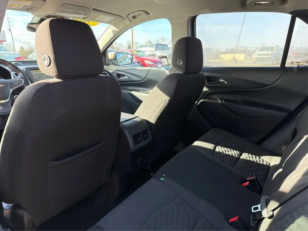 2018 Chevrolet Equinox LT (3GNAXJEV9JL) with an 1.5L I-4 gasoline direct injection engine, located at 4508 South Dixie Dr, Moraine, OH, 45439, (937) 908-9800, 39.689976, -84.218452 - Experience the perfect balance of style, comfort, and functionality with the 2018 Chevrolet Equinox LT, available now at Advantage Car and Credit in Moraine, OH. This SUV is not just a vehicle; it's your companion for weekend getaways, school runs, and daily commutes. With a spacious interior design - Photo#10