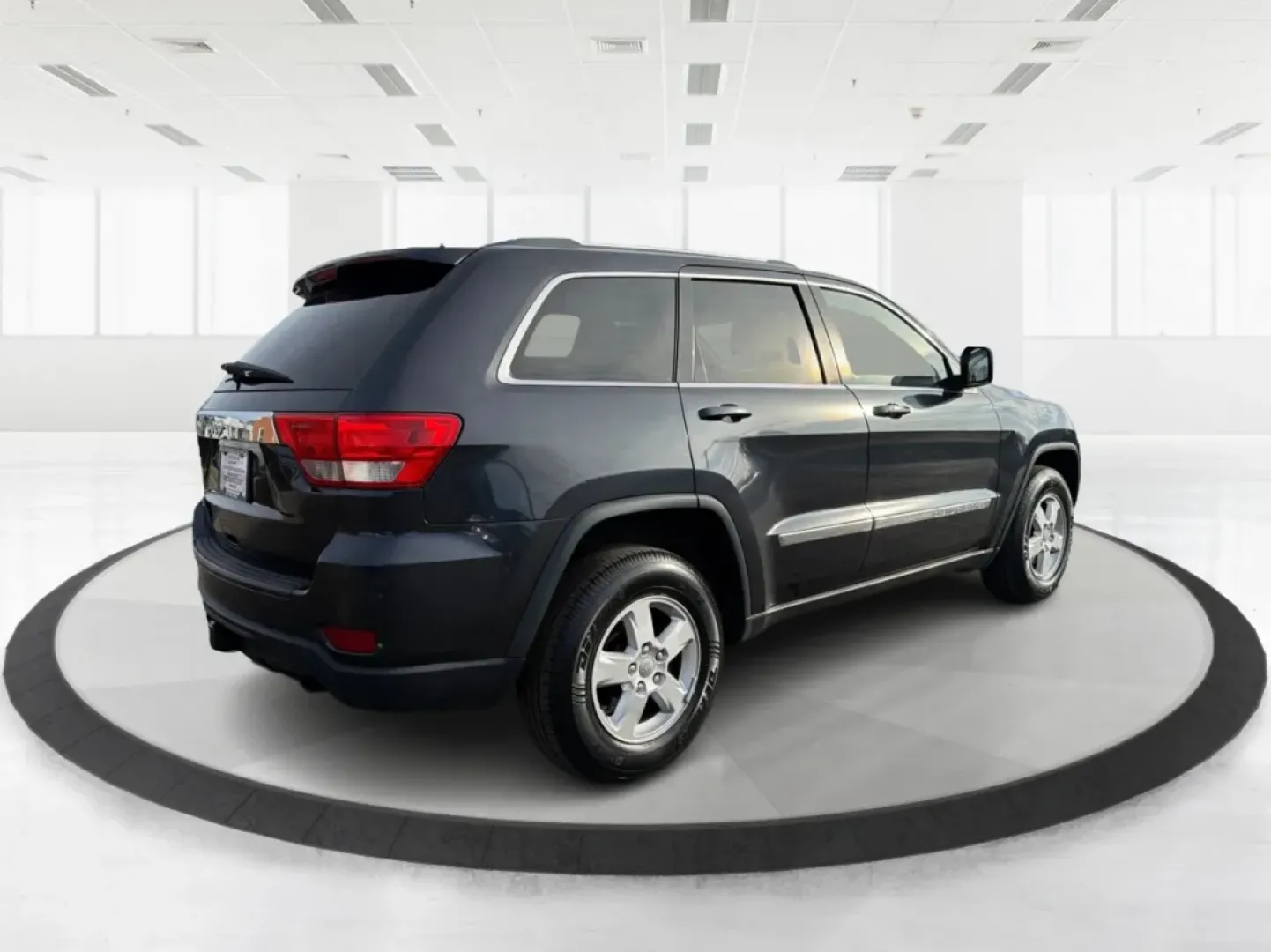 2012 Jeep Grand Cherokee Laredo (1C4RJFAG0CC) with an Other engine, located at 1099 N County Rd 25A, Troy, OH, 45373, (937) 908-9800, 40.057079, -84.212883 - **Adventure Awaits: Explore the Open Road in a 2012 Jeep Grand Cherokee Laredo!**<br /> <br /> If you're a weekend warrior or a growing family looking for your next adventure, this 2012 Jeep Grand Cherokee Laredo is the perfect fit for you! With its robust 4WD capabilities and spacious interior, you - Photo#2