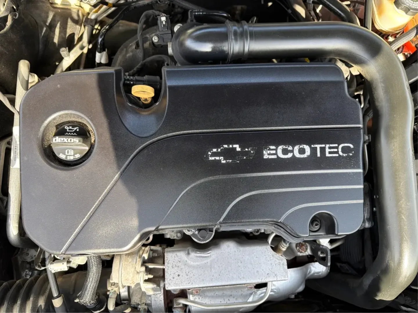 2016 Chevrolet Malibu 1LT (1G1ZE5ST3GF) with an ECOTEC 1.5L I-4 gasoline direct injection engine, located at 401 Woodman Dr, Riverside, OH, 45431, (937) 908-9800, 39.760899, -84.123421 - Discover the perfect blend of style, comfort, and reliability with this stunning 2016 Chevrolet Malibu 1LT, an ideal choice for budget-conscious buyers and families looking for a dependable daily driver. With its roomy interior and impressive fuel efficiency, this sedan not only excels at getting yo - Photo#11