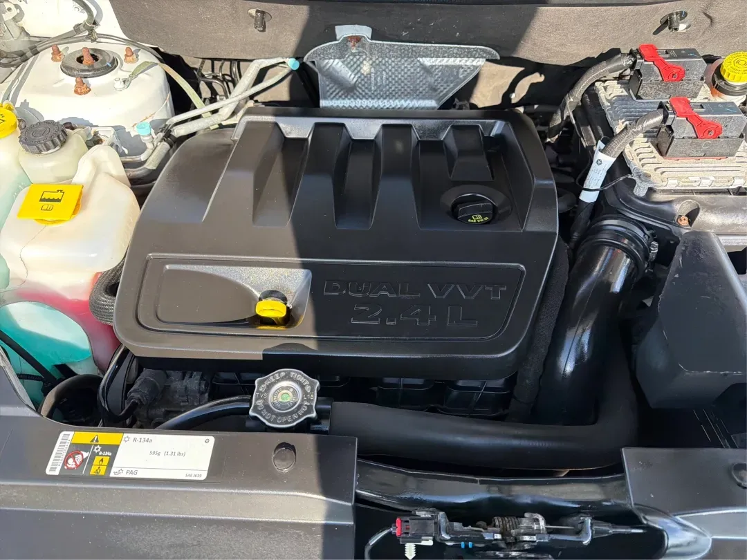 2016 Jeep Compass High Altitude Edition (1C4NJDEB4GD) with an 2.4L I-4 DOHC engine, located at 4508 South Dixie Dr, Moraine, OH, 45439, (937) 908-9800, 39.689976, -84.218452 - ### Get Ready for Your Next Adventure with the 2016 Jeep Compass High Altitude Edition!<br /> <br /> Are you an adventure seeker or a weekend warrior? The 2016 Jeep Compass High Altitude Edition is the perfect vehicle to elevate your lifestyle! Ideal for those who love hitting the trails or simply r - Photo#11