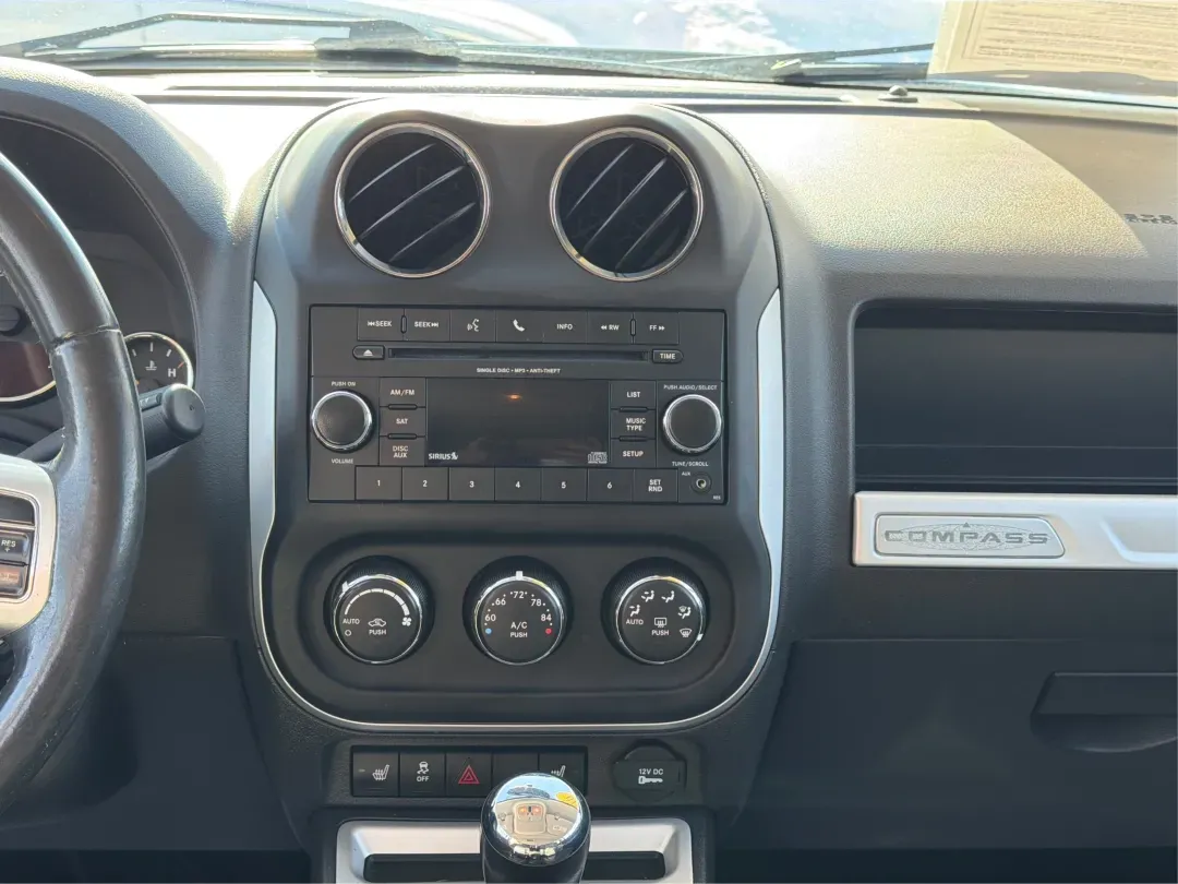 2016 Jeep Compass High Altitude Edition (1C4NJDEB4GD) with an 2.4L I-4 DOHC engine, located at 4508 South Dixie Dr, Moraine, OH, 45439, (937) 908-9800, 39.689976, -84.218452 - ### Get Ready for Your Next Adventure with the 2016 Jeep Compass High Altitude Edition!<br /> <br /> Are you an adventure seeker or a weekend warrior? The 2016 Jeep Compass High Altitude Edition is the perfect vehicle to elevate your lifestyle! Ideal for those who love hitting the trails or simply r - Photo#13