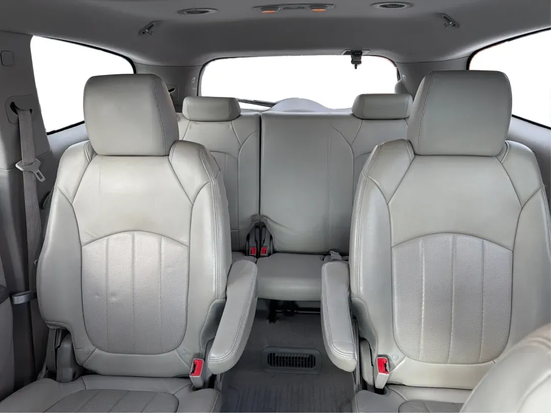 2014 Buick Enclave Leather (5GAKVBKD5EJ) with an 3.6L V-6 gasoline direct injection engine, located at 1099 N County Rd 25A, Troy, OH, 45373, (937) 908-9800, 40.057079, -84.212883 - ### Discover Adventure in Style: 2014 Buick Enclave at Advantage Car and Credit<br /> <br /> Are you ready to elevate your family road trips or weekend adventures? The 2014 Buick Enclave, available now at Advantage Car and Credit in Fairborn, OH, is the perfect vehicle for those looking for comfort, - Photo#14