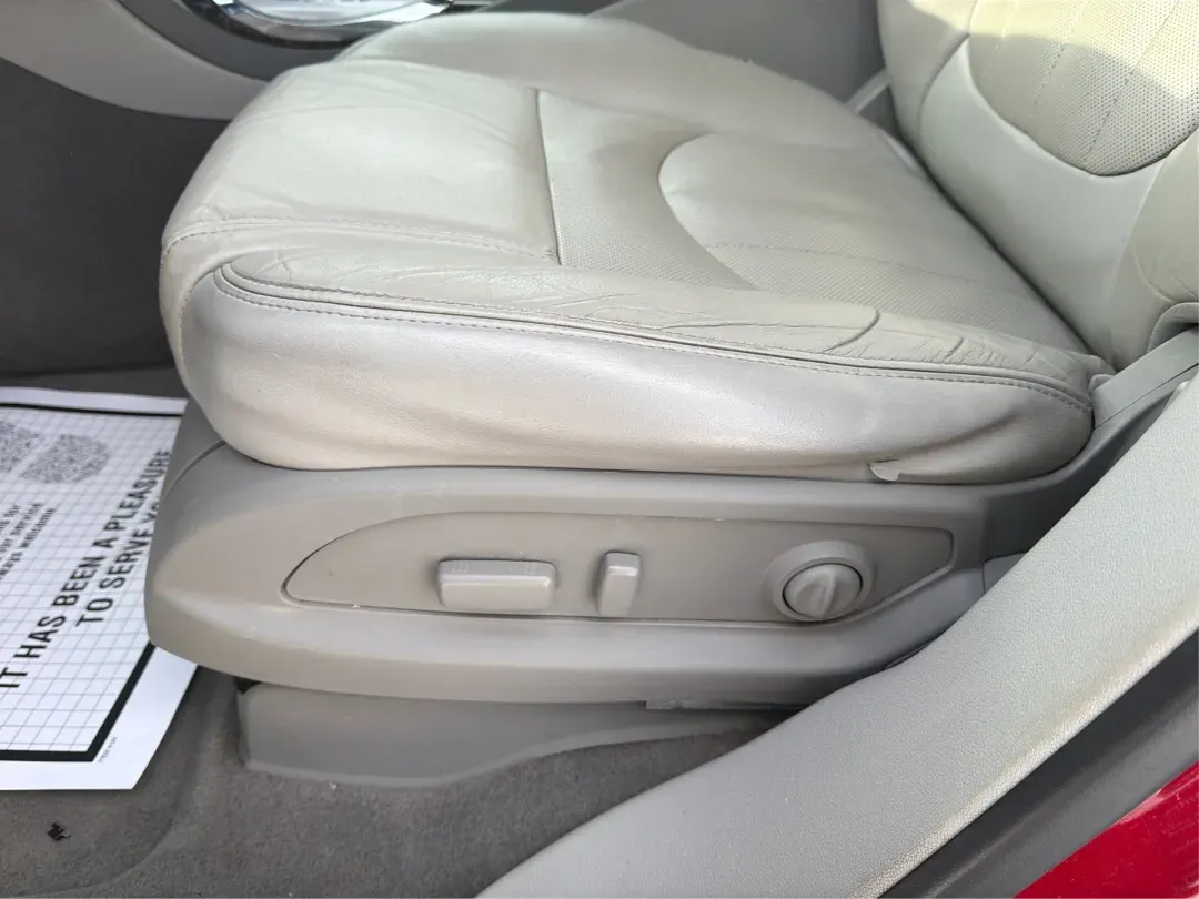 2014 Buick Enclave Leather (5GAKVBKD5EJ) with an 3.6L V-6 gasoline direct injection engine, located at 1099 N County Rd 25A, Troy, OH, 45373, (937) 908-9800, 40.057079, -84.212883 - ### Discover Adventure in Style: 2014 Buick Enclave at Advantage Car and Credit<br /> <br /> Are you ready to elevate your family road trips or weekend adventures? The 2014 Buick Enclave, available now at Advantage Car and Credit in Fairborn, OH, is the perfect vehicle for those looking for comfort, - Photo#18