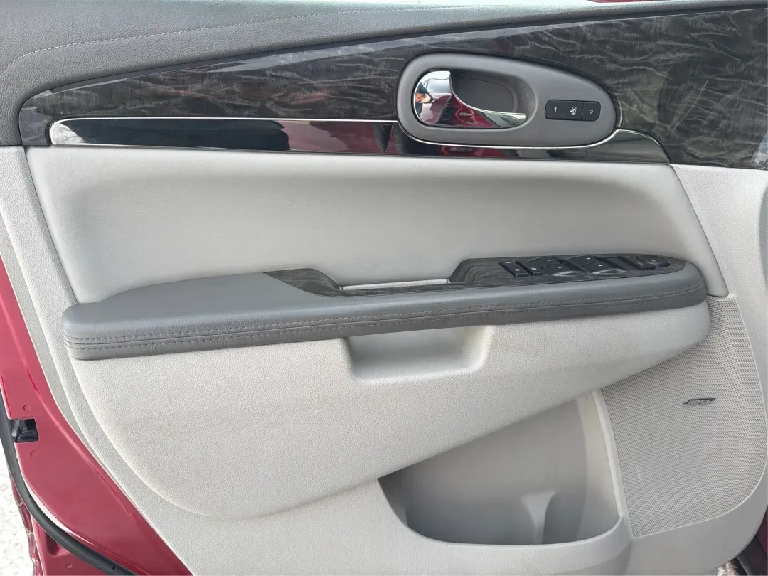 2014 Buick Enclave Leather (5GAKVBKD5EJ) with an 3.6L V-6 gasoline direct injection engine, located at 1099 N County Rd 25A, Troy, OH, 45373, (937) 908-9800, 40.057079, -84.212883 - ### Discover Adventure in Style: 2014 Buick Enclave at Advantage Car and Credit<br /> <br /> Are you ready to elevate your family road trips or weekend adventures? The 2014 Buick Enclave, available now at Advantage Car and Credit in Fairborn, OH, is the perfect vehicle for those looking for comfort, - Photo#19