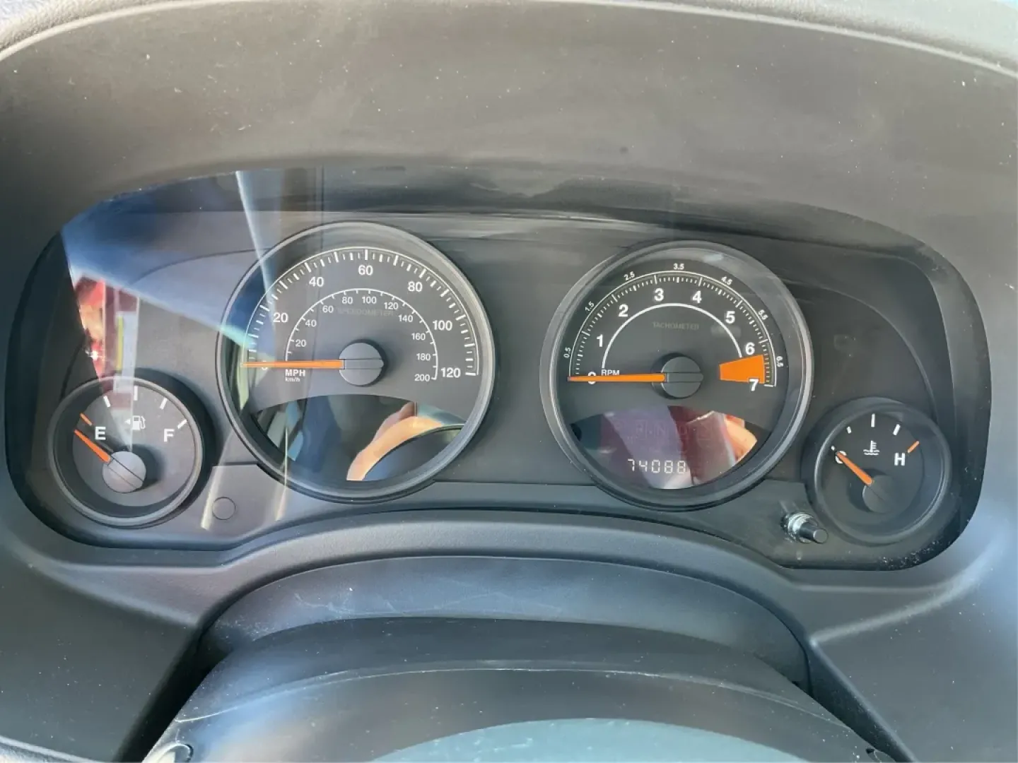 2014 Jeep Patriot (1C4NJRFB3ED) with an 2.4L I-4 DOHC engine, located at 4508 South Dixie Dr, Moraine, OH, 45439, (937) 908-9800, 39.689976, -84.218452 - **Adventure Awaits with This 2014 Jeep Patriot Latitude Perfect for Your Next Journey!**<br /> <br /> Are you ready to embrace the thrill of the open road? Whether you're planning a weekend getaway or just need a reliable companion for your daily commute, this 2014 Jeep Patriot Latitude is designed - Photo#15