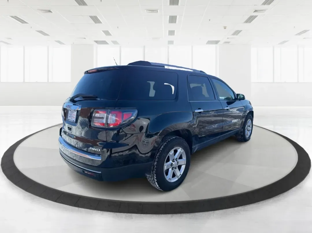 2016 GMC Acadia SLE-1 (1GKKVNED4GJ) with an 3.6L V-6 gasoline direct injection engine, located at 1099 N County Rd 25A, Troy, OH, 45373, (937) 908-9800, 40.057079, -84.212883 - **Adventure Awaits with the 2016 GMC Acadia at Advantage Car and Credit - Troy!**<br /> <br /> When it comes to family outings or weekend getaways, the 2016 GMC Acadia is your perfect travel companion. Designed for those who crave the ideal blend of comfort, space, and versatility, this SUV is just - Photo#2