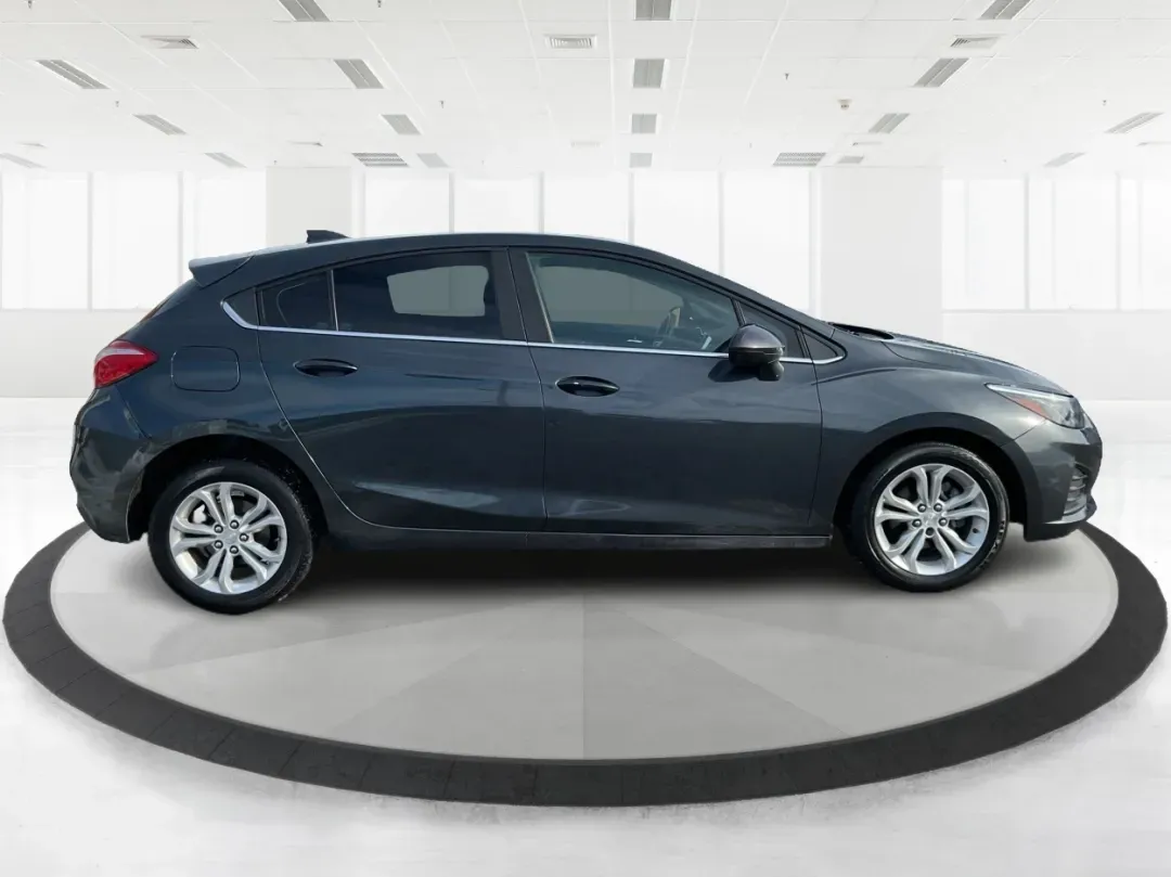 2019 Chevrolet Cruze LT (3G1BE6SM6KS) with an 1.4L I-4 gasoline direct injection engine, located at 1184 Kauffman Ave, Fairborn, OH, 45324, (937) 908-9800, 39.807072, -84.030914 - ### Explore Life in Style with the 2019 Chevrolet Cruze LT Hatchback Perfect for Every Journey!<br /> <br /> Are you ready to elevate your daily commute or weekend adventures? The 2019 Chevrolet Cruze LT Hatchback offers a blend of efficiency, comfort, and style that suits a variety of lifestyles. - Photo#1