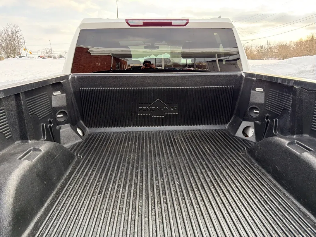 2020 Chevrolet Silverado 1500 4WD Double Cab Standard Bed LT (1GCRYDED6LZ) with an Other engine, located at 8750 N County Rd 25A, Piqua, OH, 45356, (937) 908-9800, 40.164391, -84.232513 - Are you ready to tackle your next big adventure without breaking the bank? The 2020 Chevrolet Silverado 1500 at Advantage Car and Credit in Piqua, OH, is your ideal companion for weekend getaways, family outings, or simply conquering your daily commute. With its rugged capabilities and comfortable r - Photo#12