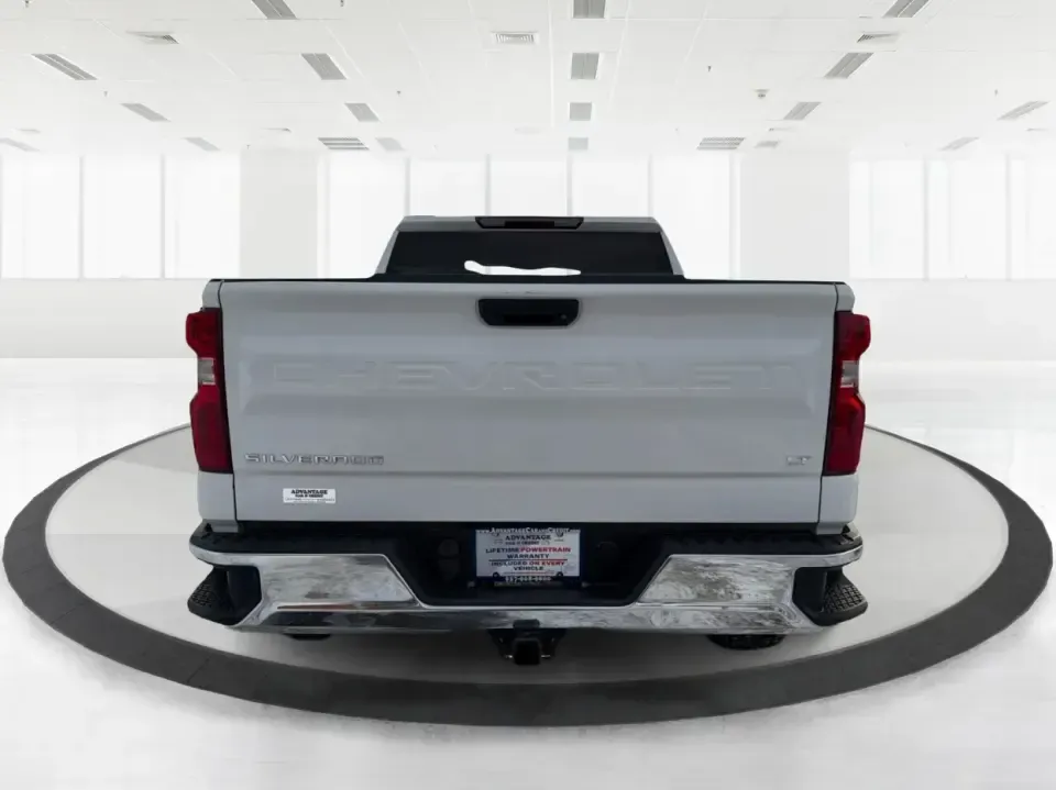 2020 Chevrolet Silverado 1500 4WD Double Cab Standard Bed LT (1GCRYDED6LZ) with an 5.3L V8 OHV 16V engine, 6A transmission, located at 8750 N County Rd 25A, Piqua, OH, 45356, (937) 908-9800, 40.164391, -84.232513 - Are you ready to tackle your next big adventure without breaking the bank? The 2020 Chevrolet Silverado 1500 at Advantage Car and Credit in Piqua, OH, is your ideal companion for weekend getaways, family outings, or simply conquering your daily commute. With its rugged capabilities and comfortable r - Photo#3