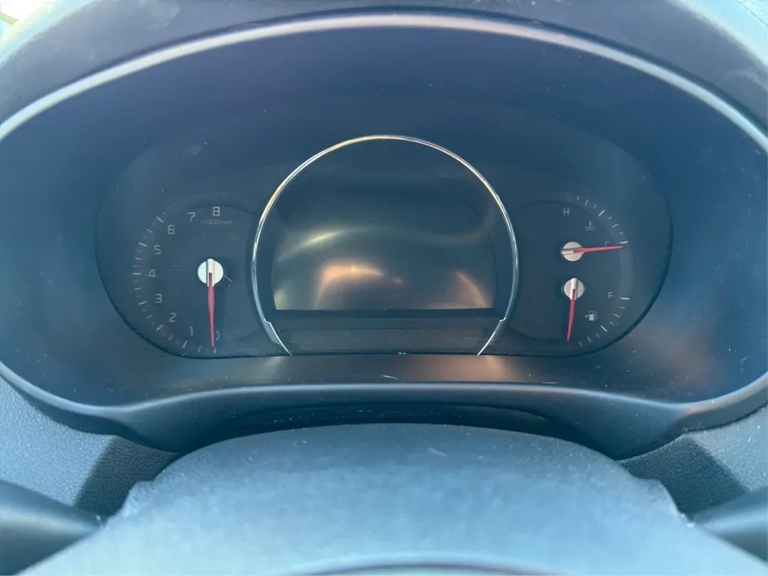 2018 Kia Sorento 2.0T EX (5XYPHDA11JG) with an 2L I-4 gasoline direct injection engine, located at 880 E. National Road, Vandalia, OH, 45377, (937) 908-9800, 39.891918, -84.183594 - Experience the freedom of adventure with the 2018 Kia Sorento EX, available at Advantage Car and Credit in Vandalia, OH! This SUV is not just a vehicle; it's a companion for families, commuters, and weekend explorers alike. With its robust features and versatile design, the Sorento is perfect for ev - Photo#15