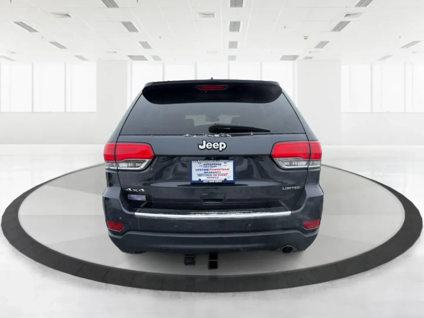 2015 Jeep Grand Cherokee Limited (1C4RJFBG1FC) with an Other engine, located at 1099 N County Rd 25A, Troy, OH, 45373, (937) 908-9800, 40.057079, -84.212883 - Are you ready to elevate your driving experience? Whether you're tackling the daily commute, embarking on family road trips, or exploring off-the-beaten-path adventures, the 2015 Jeep Grand Cherokee Limited is your ultimate companion. This rugged yet refined SUV combines luxury and functionality, ma - Photo#3