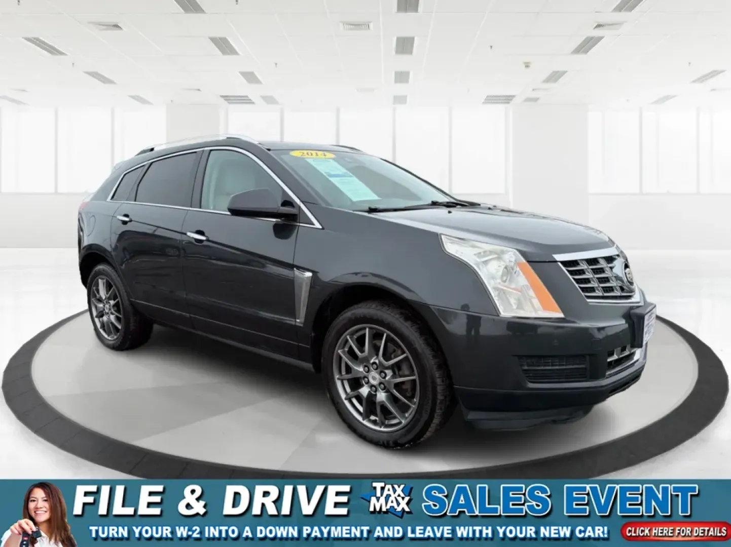 2014 Cadillac SRX Luxury Collection (3GYFNEE33ES) with an 3.6L V-6 gasoline direct injection engine, located at 1184 Kauffman Ave, Fairborn, OH, 45324, (937) 908-9800, 39.807072, -84.030914 - **Discover the Perfect Adventure Companion: 2014 Cadillac SRX Luxury Collection at Advantage Car and Credit - Fairborn**<br /> <br /> Are you ready to elevate your driving experience? Whether you're navigating the bustling streets of Fairborn, embarking on a weekend getaway, or transporting the kids - Photo#0