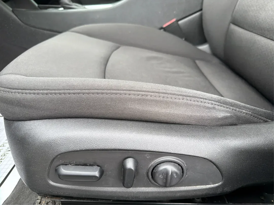 2020 Chevrolet Malibu FWD LT (1G1ZD5ST9LF) with an ECOTEC 1.5L I-4 gasoline direct injection engine, located at 1184 Kauffman Ave, Fairborn, OH, 45324, (937) 908-9800, 39.807072, -84.030914 - ### Discover the 2020 Chevrolet Malibu LT: Your Perfect Commuter and Family Sedan!<br /> <br /> Are you searching for a reliable vehicle that blends comfort and efficiency for your daily commute or family outings? Look no further than the 2020 Chevrolet Malibu LT available at Advantage Car and Credi - Photo#18