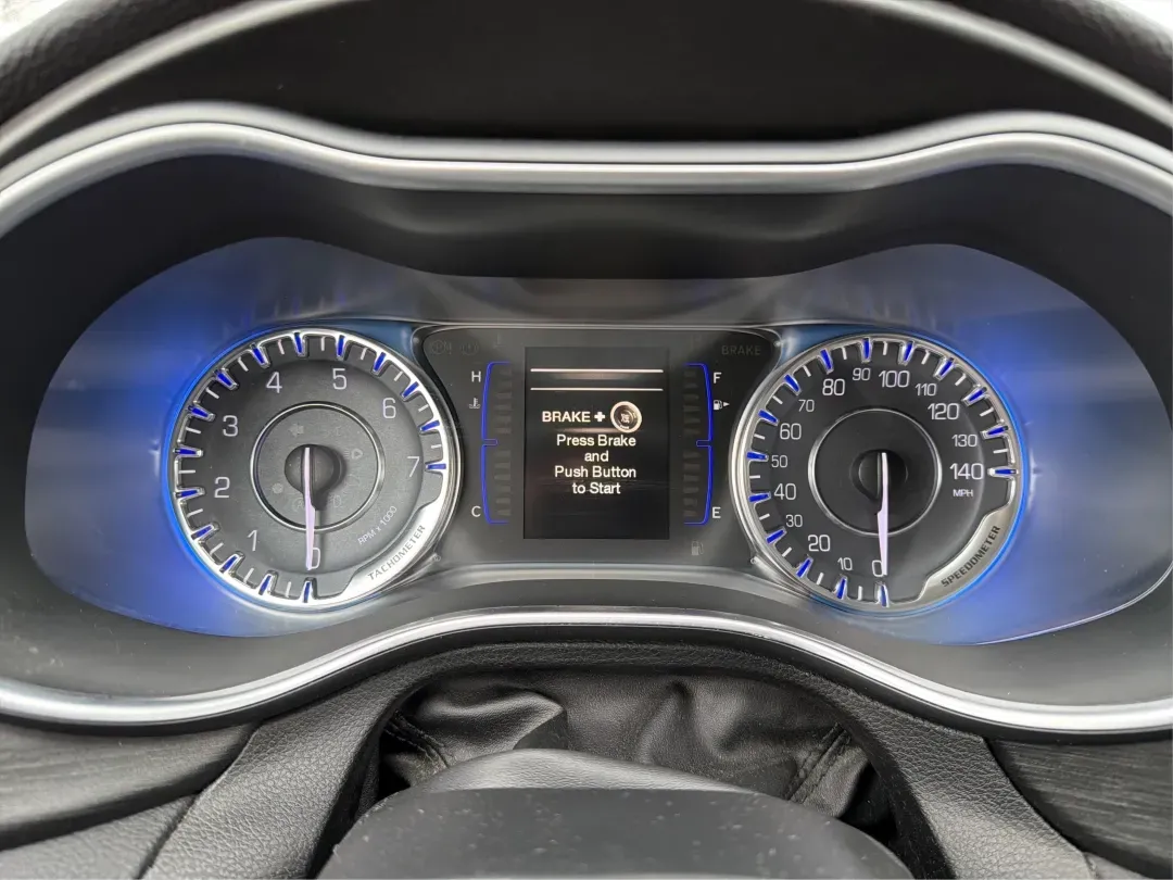 2015 Chrysler 200 Limited (1C3CCCAB2FN) with an 3.6L V-6 DOHC engine, located at 1184 Kauffman Ave, Fairborn, OH, 45324, (937) 908-9800, 39.807072, -84.030914 - Are you in the market for a reliable sedan that seamlessly blends comfort, performance, and style? Look no further! At Advantage Car and Credit in Fairborn, OH, we present a fantastic opportunity for you to own the 2015 Chrysler 200 Limited. This vehicle is not just a car; it's your perfect companio - Photo#15